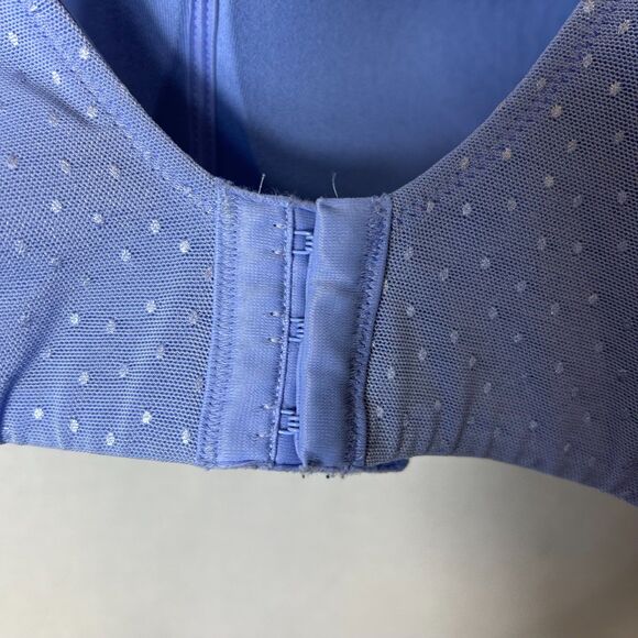 Wacoal NWOT Periwinkle Blue Back Appeal Wire-Free Bra #856303 Size 40D - Picture 7 of 9